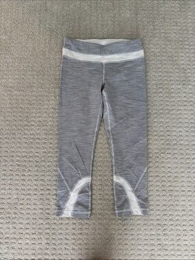 lululemon athletica Kids Gray Capri Leggings with White Accent